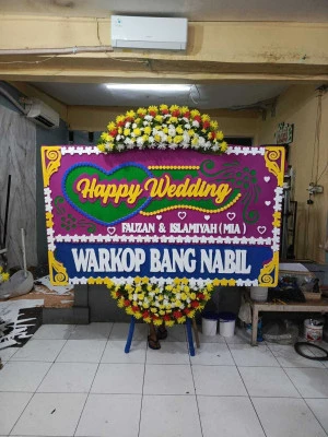 Papan Bunga di Bandung Wetan